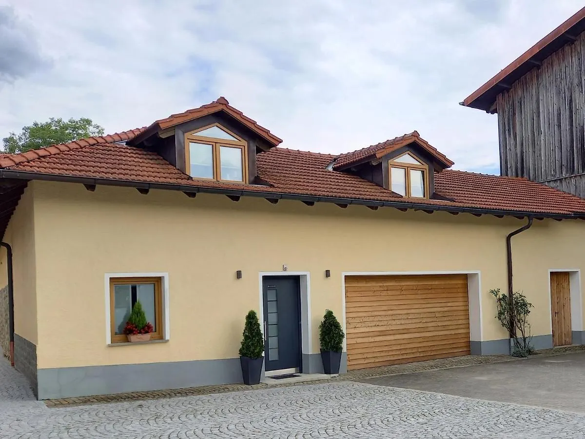 Ferienwohnung Am Dreiseithof Hauzenberg Apartment